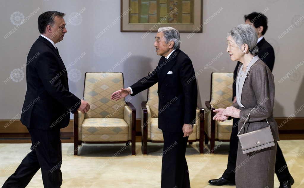 Orbán Viktor Japánban