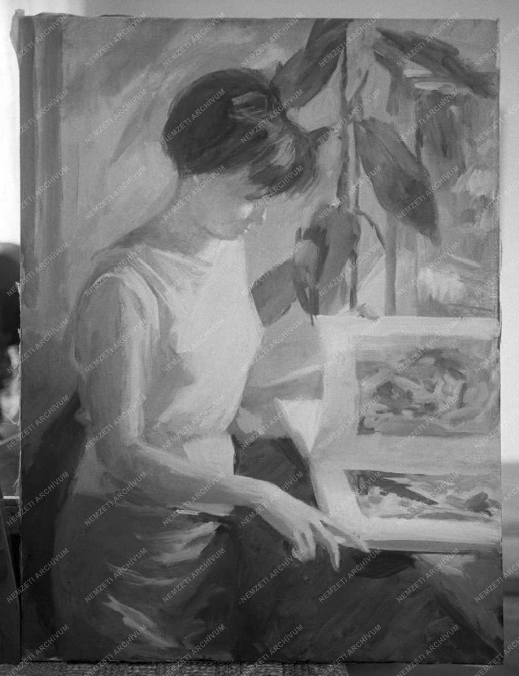 Képzőművészet - Gádor Emil: Leány az albummal