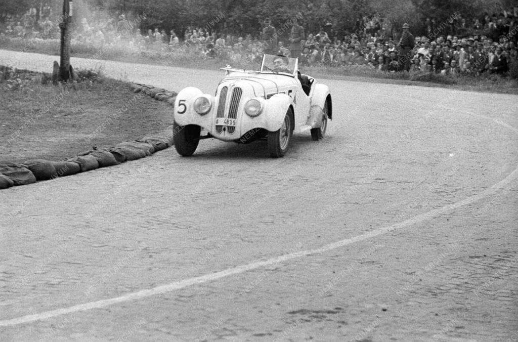 Sport - II. Nemzetközi Motorkerékpáros Nagydíj