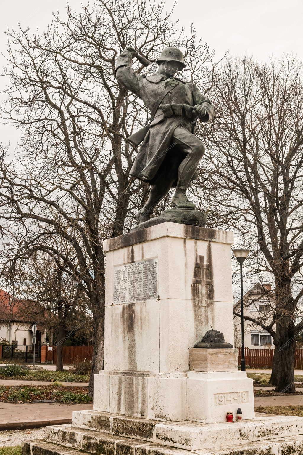 Városkép - Martonvásár - I. világháborús emlékmű