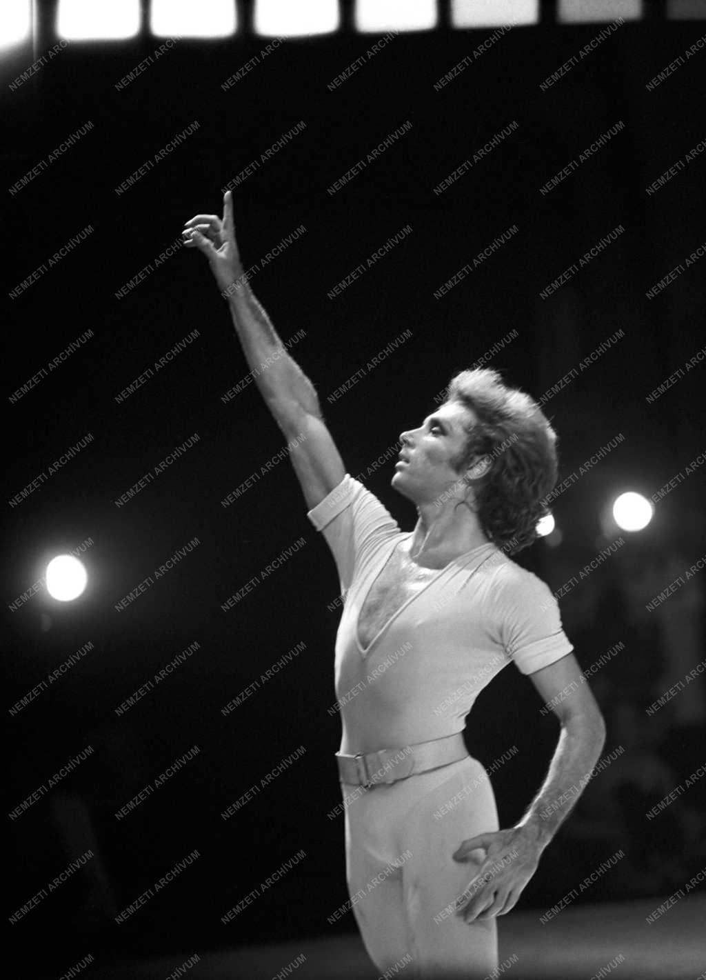 Vendégszereplők az Operában - Béjart koreográfia