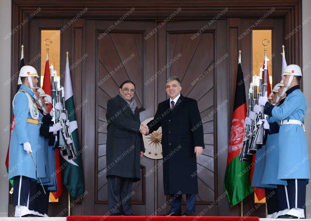 Aszif Ali Zardari pakisztáni elnök Törökországban