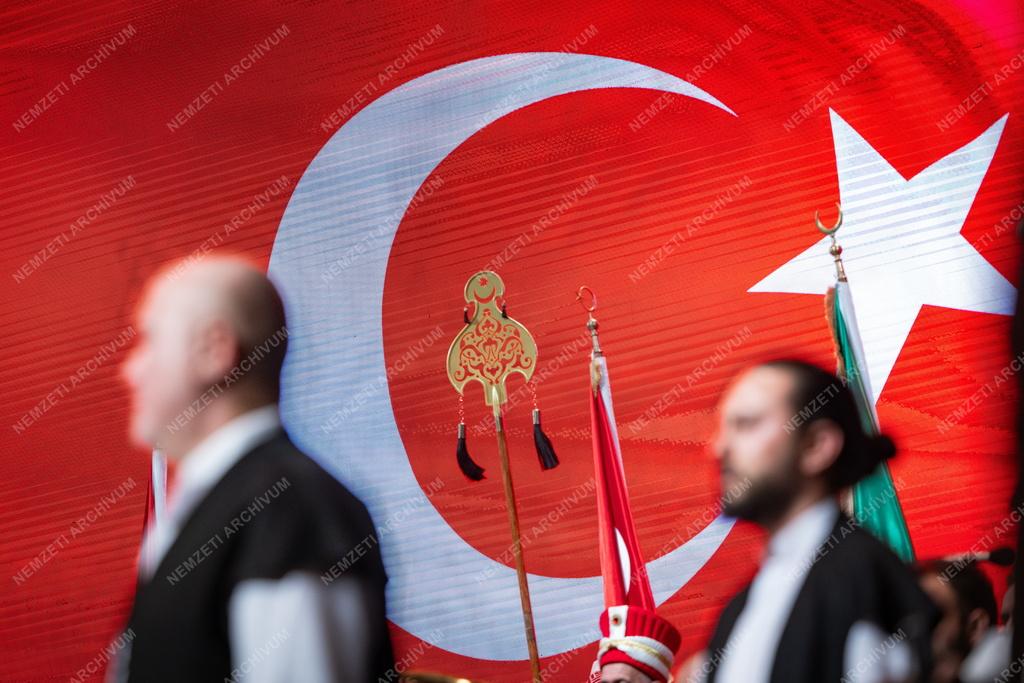 A magyar-török kulturális évad zárógálája Ankarában