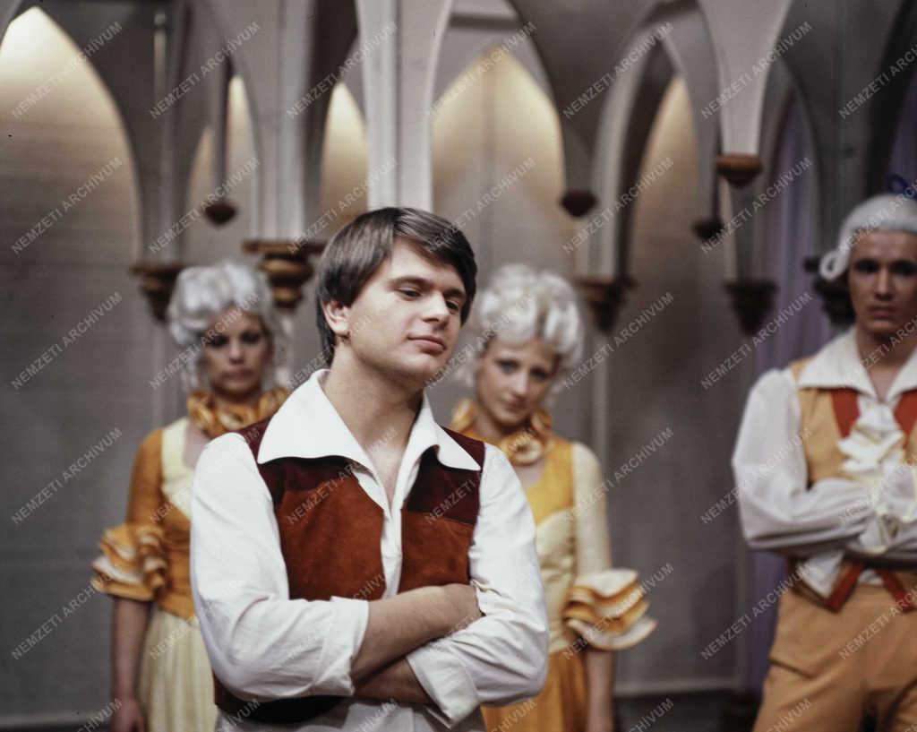 Kultúra - Film - A dicsekvő varga című tv-film forgatása