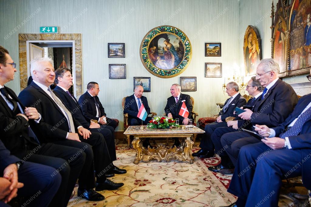 Sulyok Tamás Fra John Dunlappal, a Szuverén Máltai Lovagrend nagymesterével találkozott