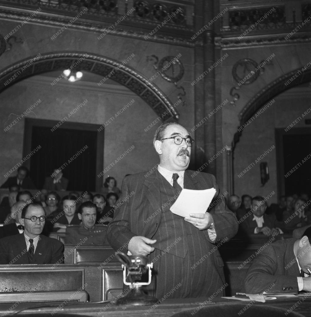 Belpolitika - Országgyűlés 1950-ben