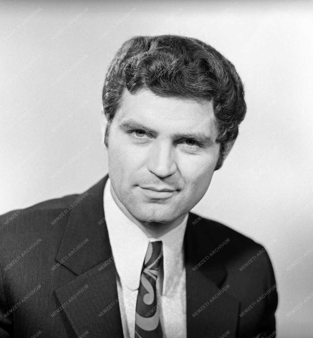 Színház - Portré - Szersén Gyula színművész