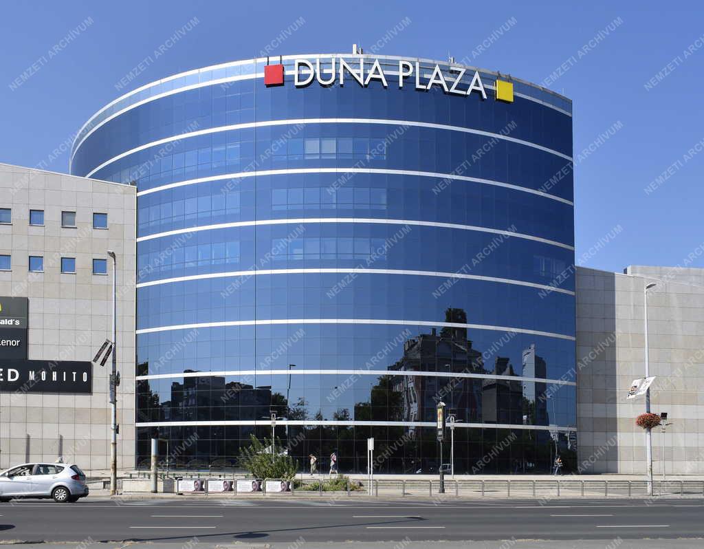 Városkép - Budapest - Duna Plaza