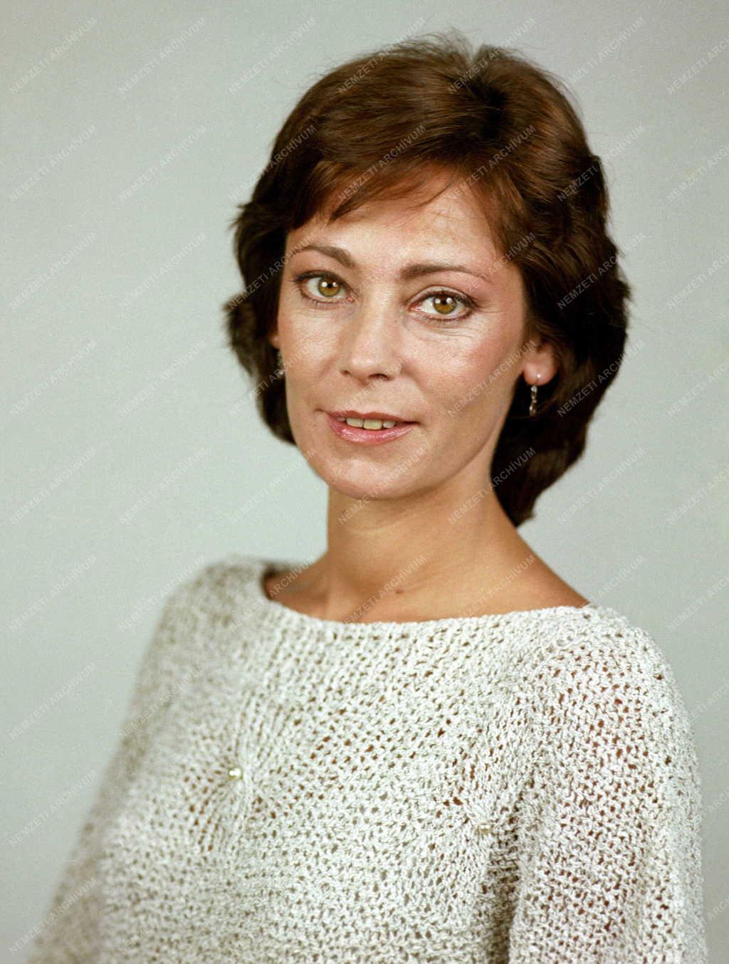 Színház - Portré - Venczel Vera színművész