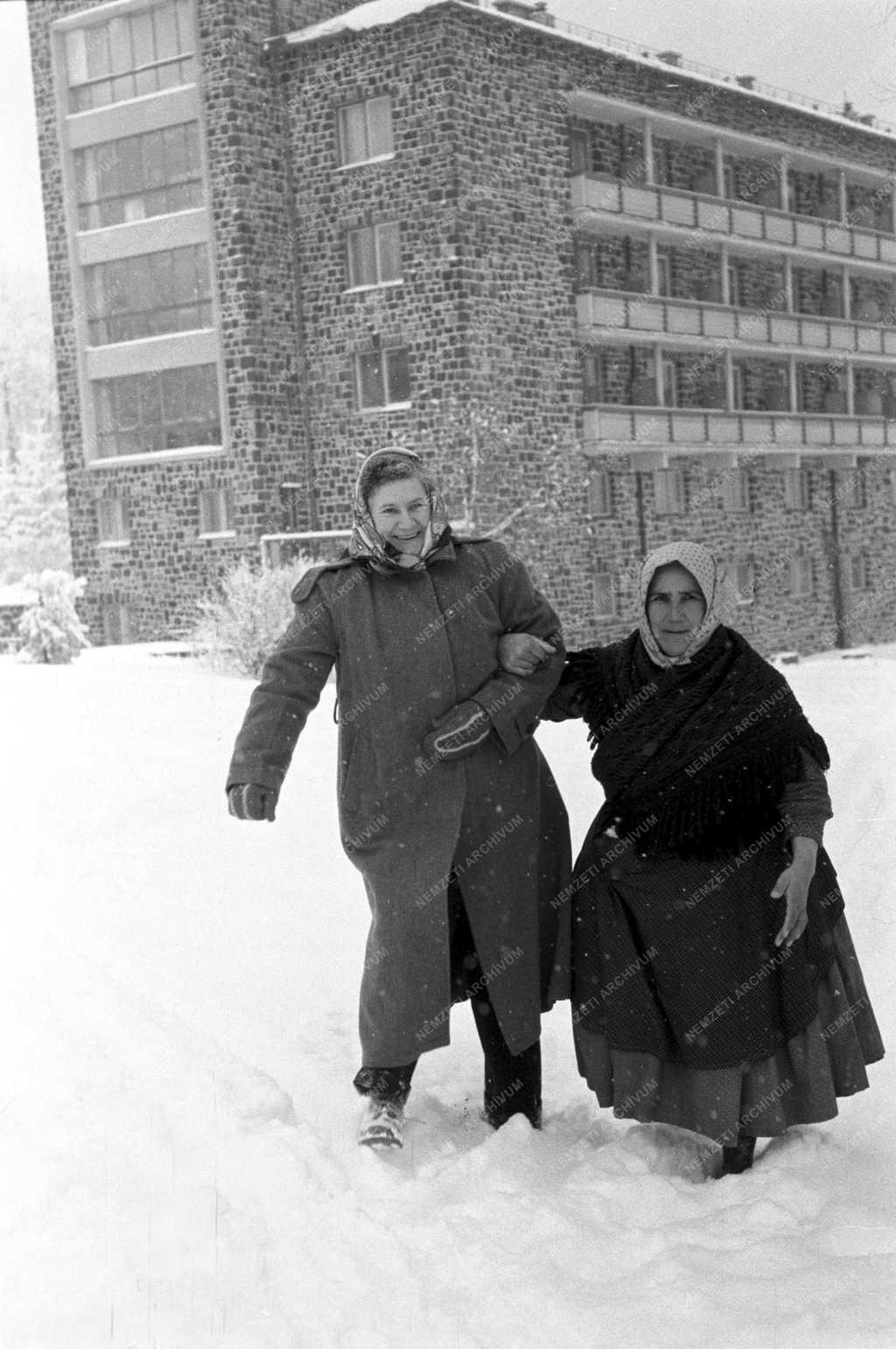 Szórakozás - Téli üdülés Galyatetőn