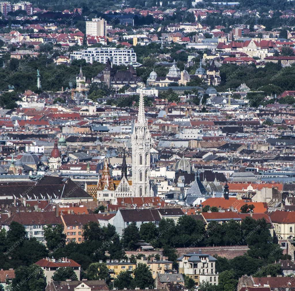 Városkép - Budapest - Mátyás-templom 
