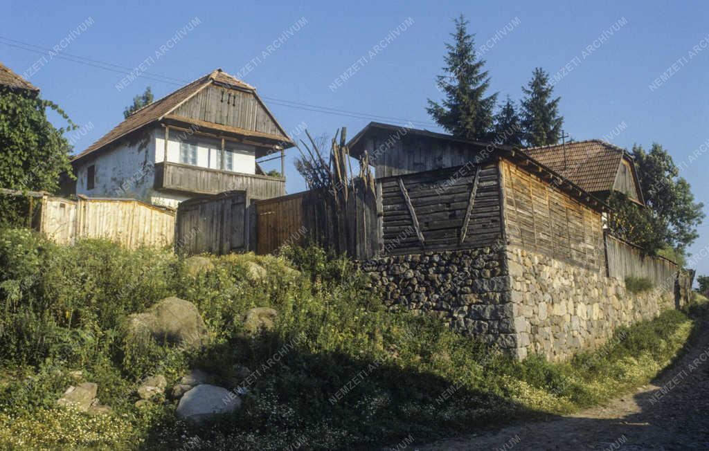 Táj, város - Román falvak - Alsósófalva