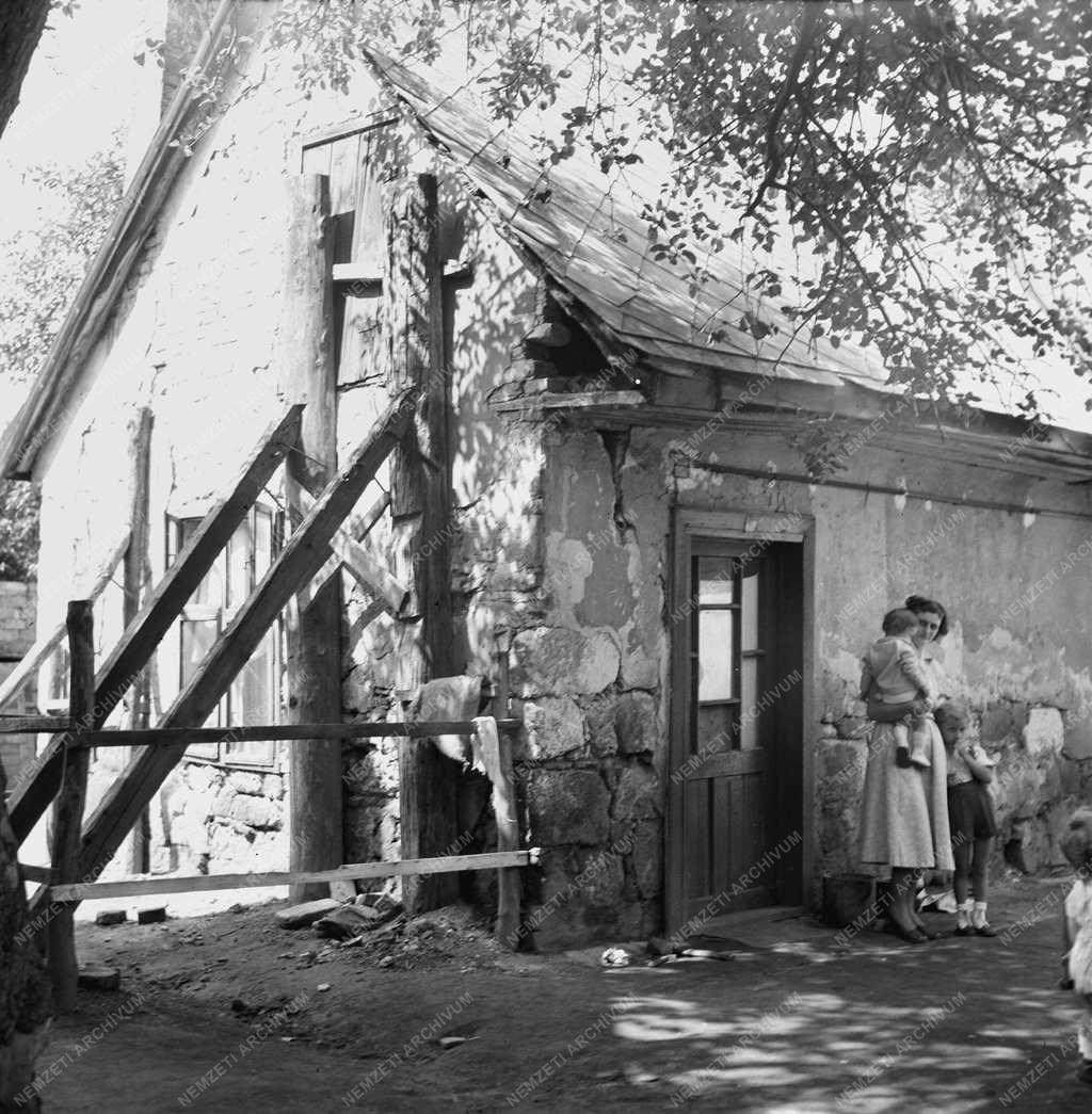 Társadalmi kérdés - Önkormányzat - Lakáskiutalás