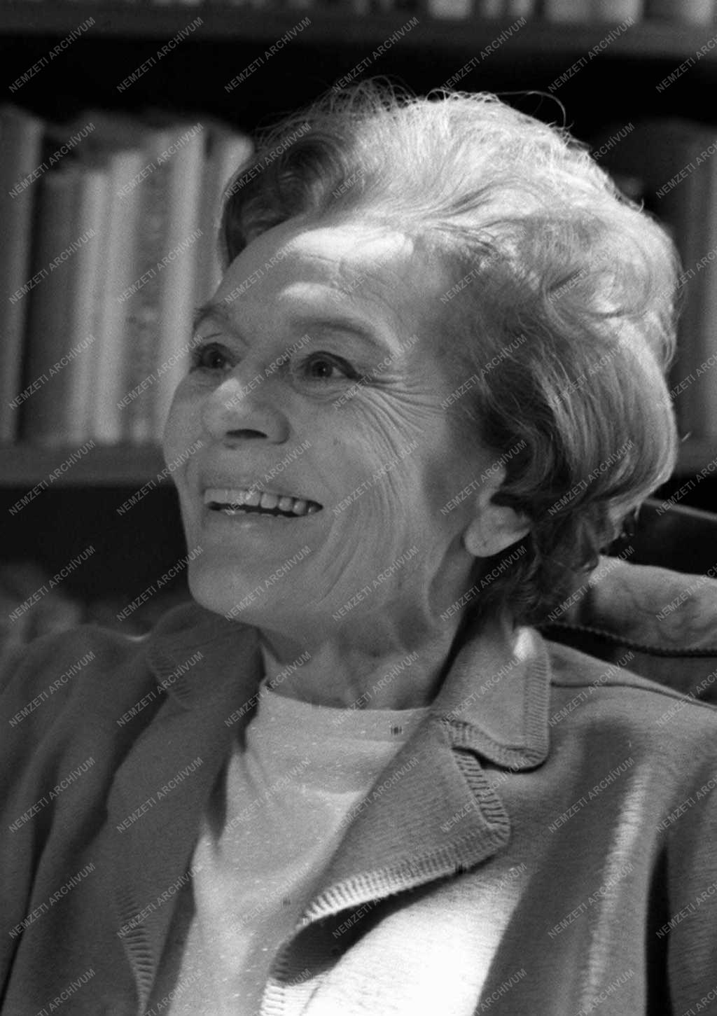 Sulyok Mária