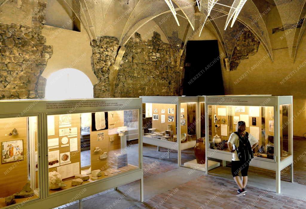 Városkép - Idegenforgalom - Visegrád - Salamon-torony