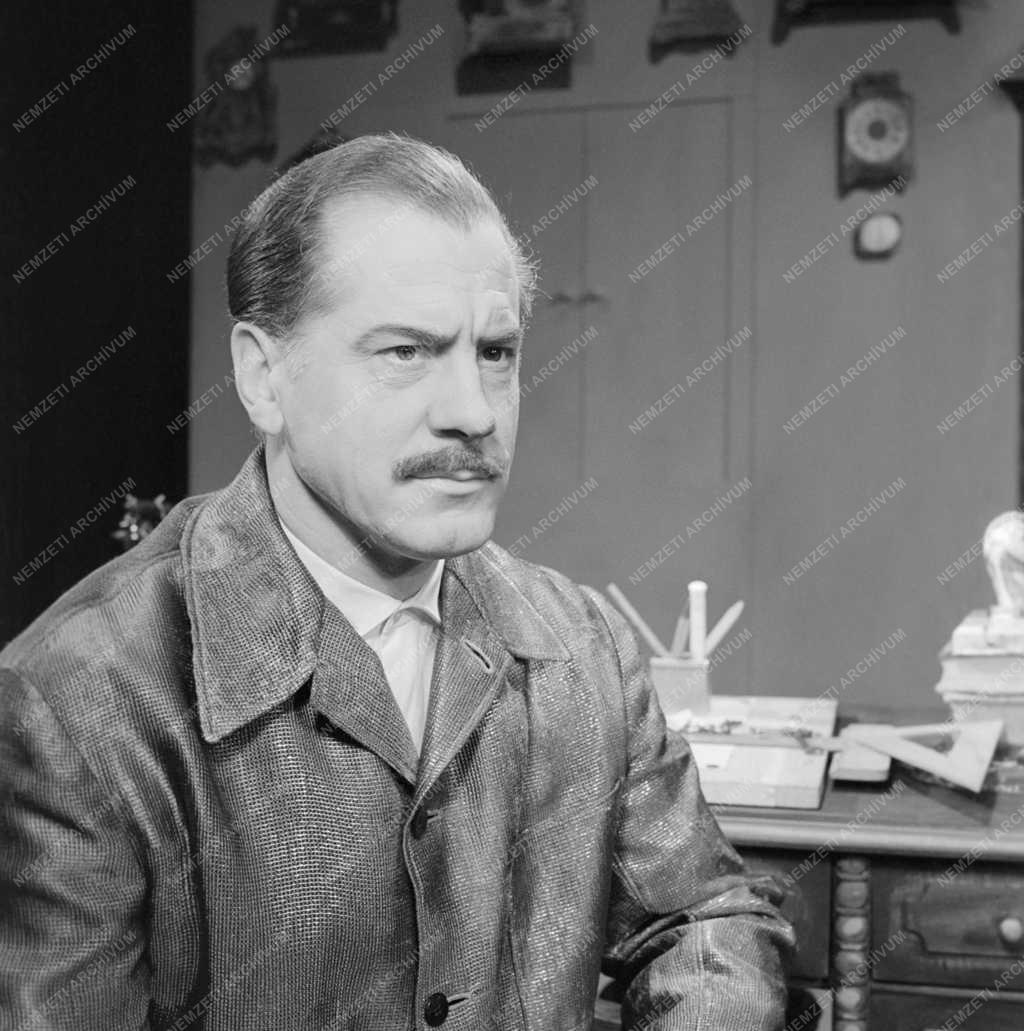 A Vígszínház február 11-én mutatja be Milan Kundera: „Zárt ajtók mögött” című drámáját