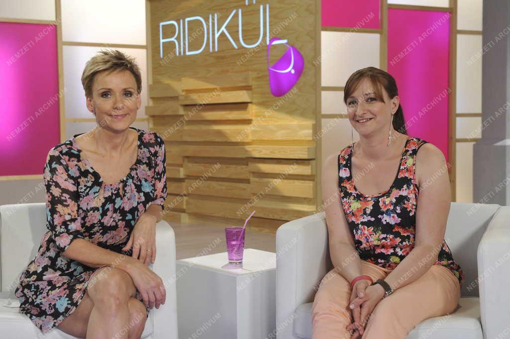Televízió - Ridikül című női beszélgetős műsor