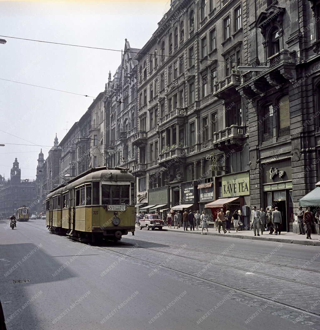 Városkép - Budapest - Kossuth Lajos utca