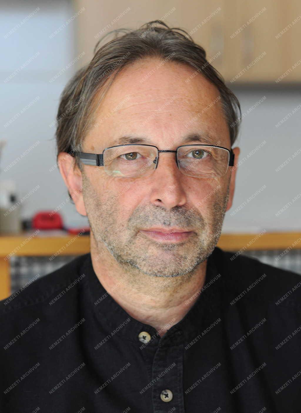 Portré - Debrecenben - Kovács Péter Ybl díjas építészmérnök