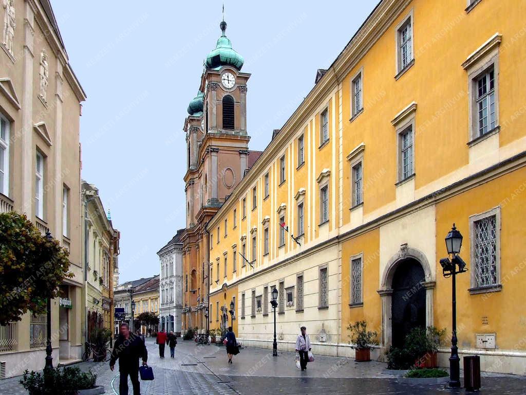 Városkép - Székesfehérvár - A Fő utca részlete