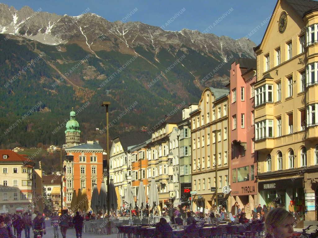 Ausztria -  Innsbrucki sétálóutca