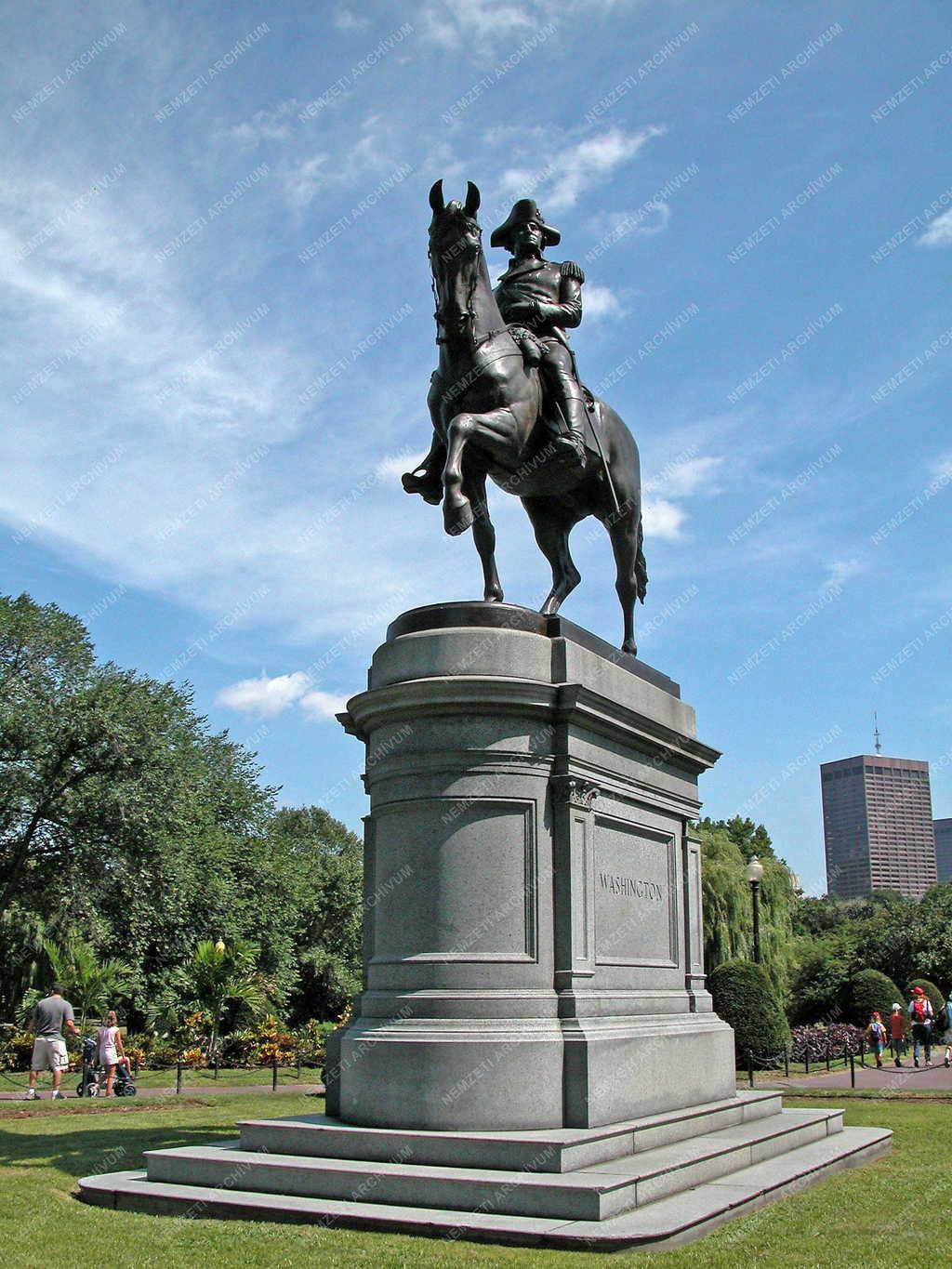 Boston - George Washington Statue 