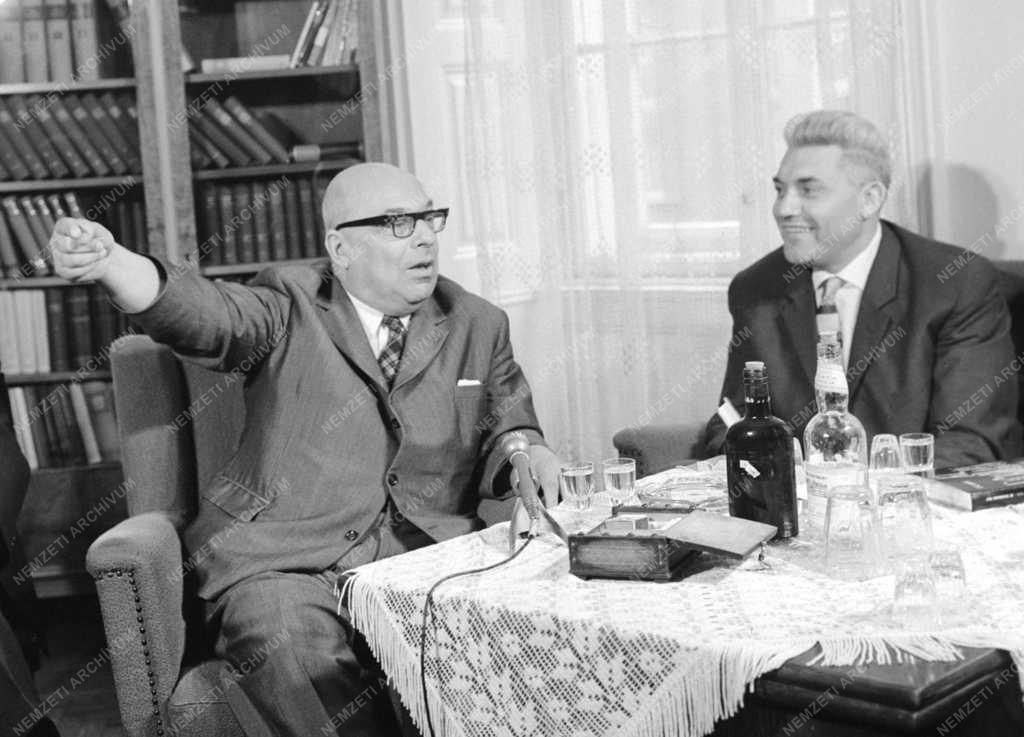 Kultúra - Friedrich Karl Kaul Az Eichmann ügy című könyv szerzője a Kossuth Könyvkiadóban