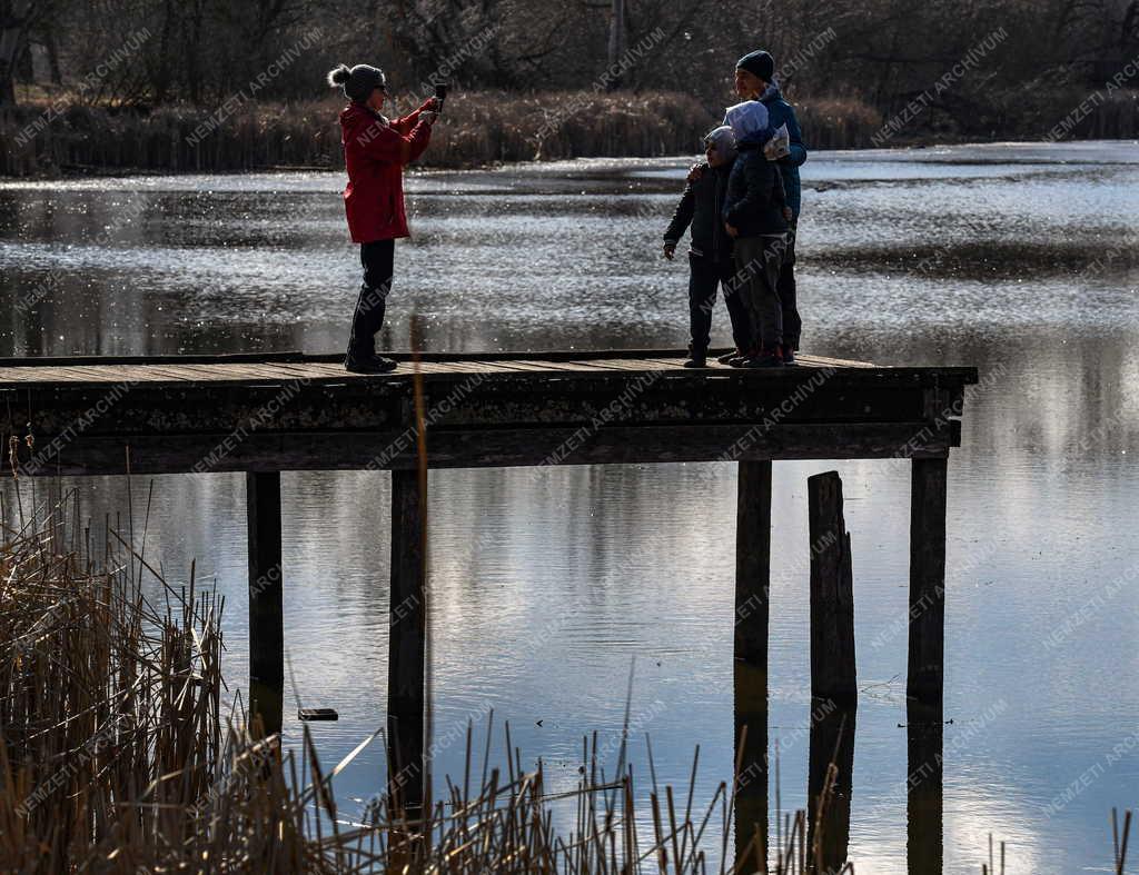 Tájkép - Időjárás - Korai tavasz a Vekeri-tónál