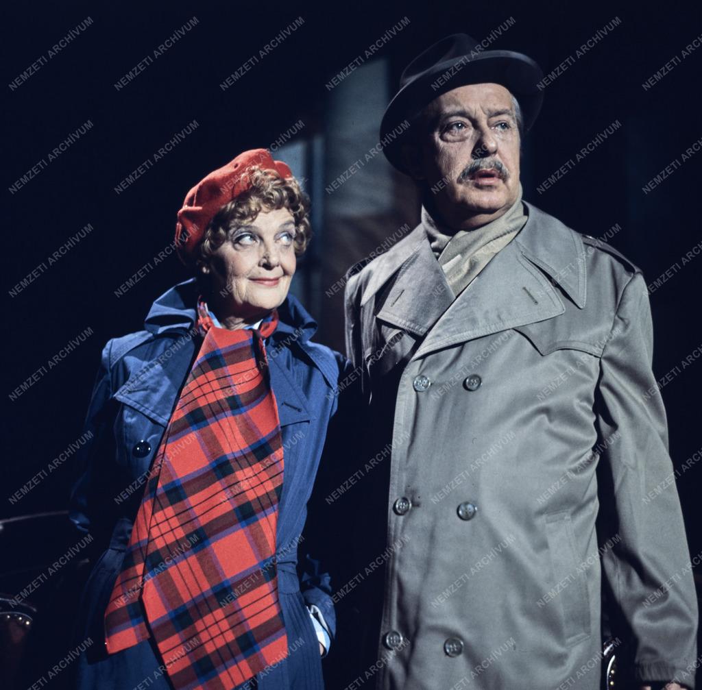 Kultúra - Alekszej Nyikolajevics Arbuzov: Kései találkozás című darabjának próbája a Madách Színház Kamaraszínházában