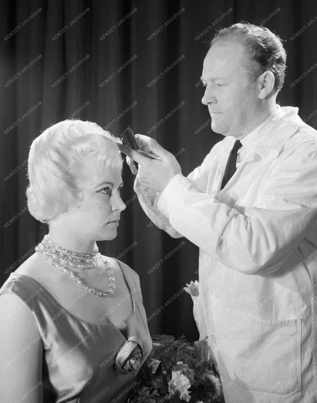 Foglalkozás - Magyar Fodrász Klub Nemzetközi Fodrász Verseny