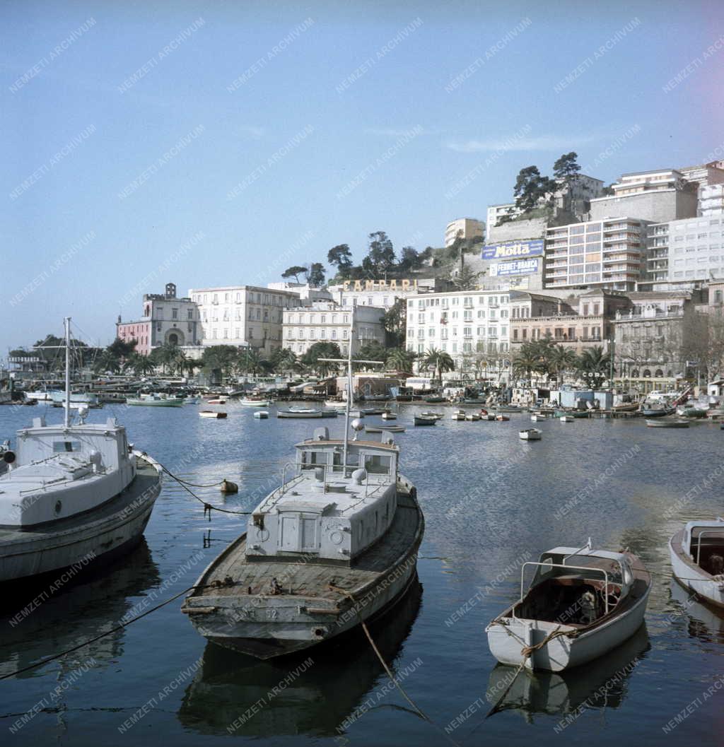 Városkép - Olaszország - Nápoly