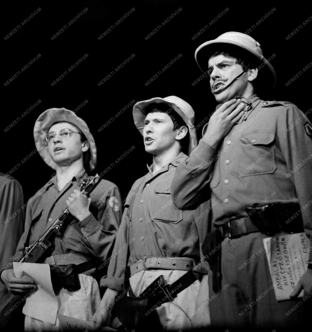 Kultúra - Ódry Színpad - Bertolt Brecht: Ember, ember, egykutya