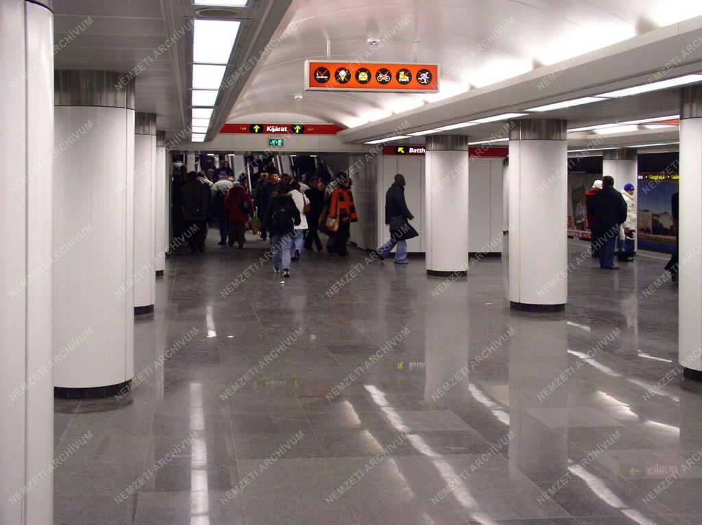 Közlekedés - Metró