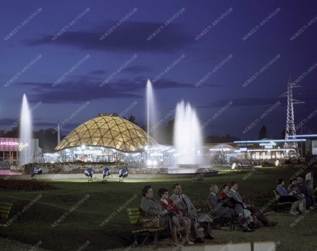 Kiállítás - Budapesti Ipari Vásár