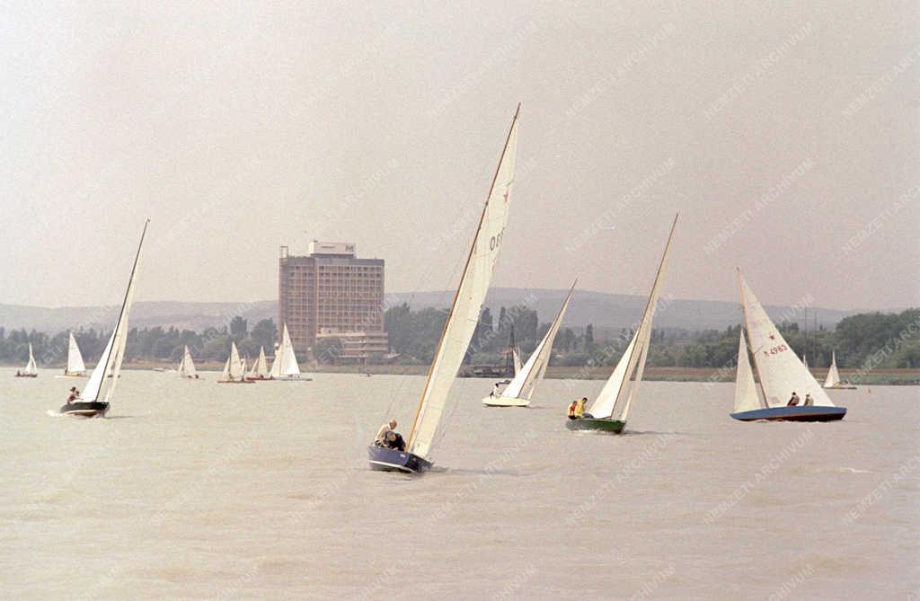Sport - Vitorlás verseny a Balatonon