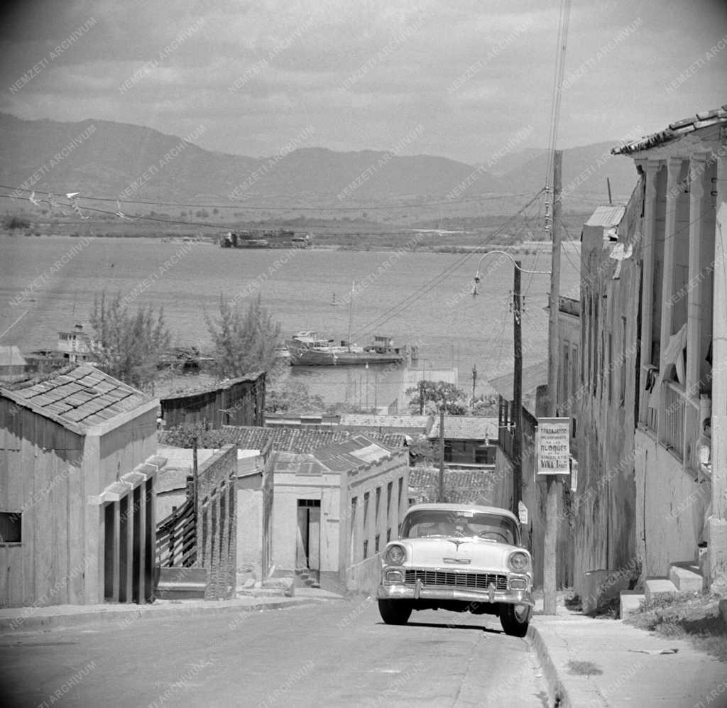 Városkép - Kuba - Santiago de Cuba