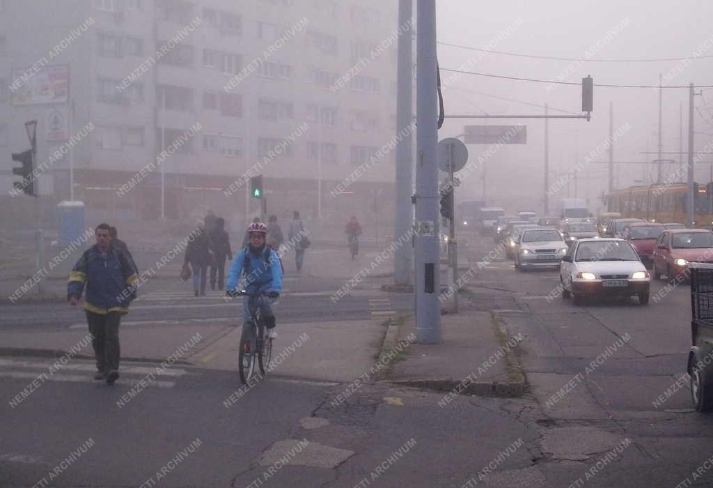 Időjárás - Budapest - Ködös reggel
