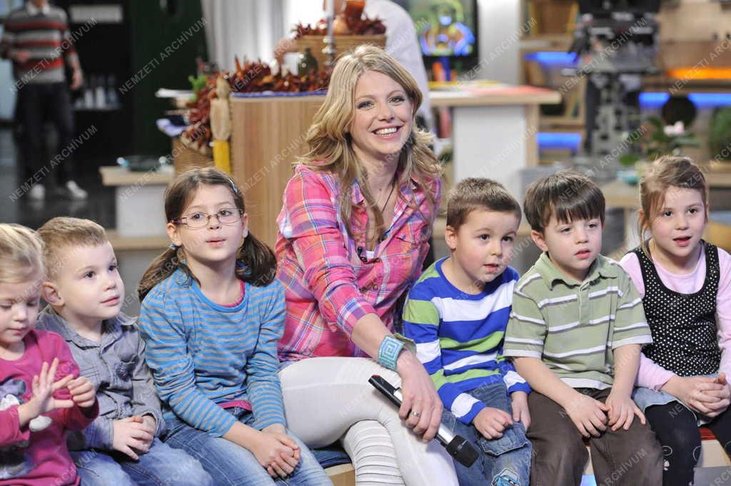 Kultúra - Televízió - Ma reggel hétvége - Mazányi Eszter