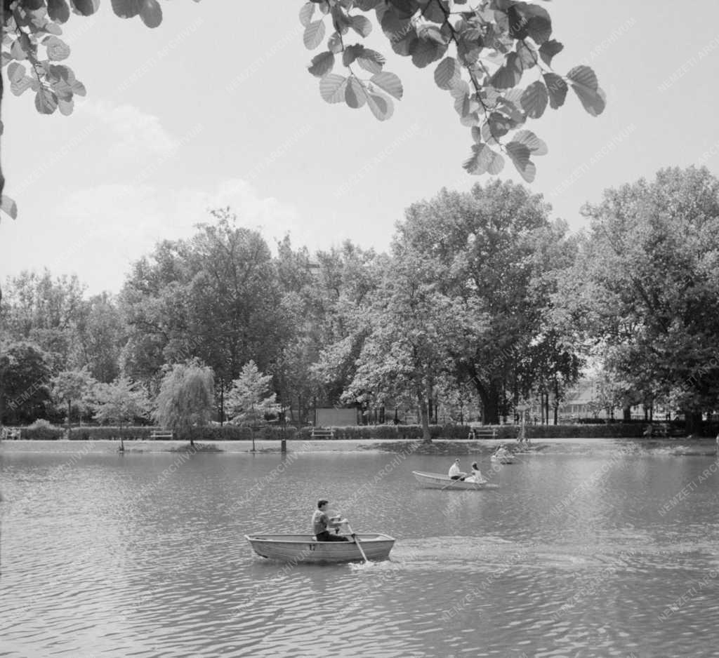 Városkép - Életkép - Budapest - Városliget