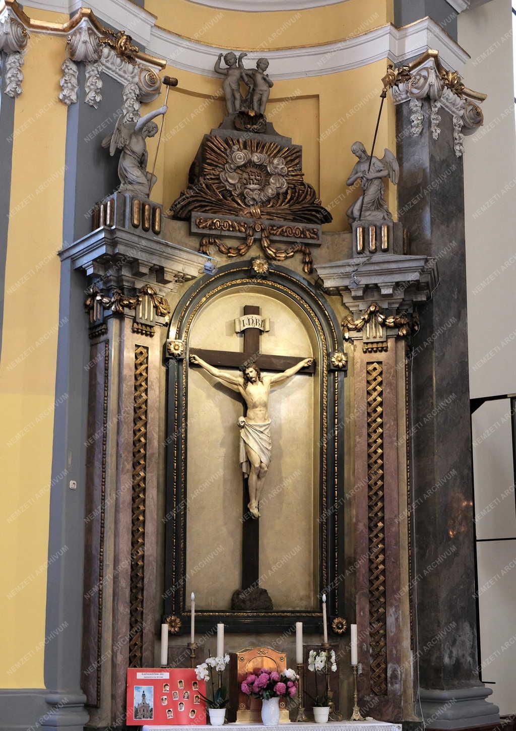 Egyház - Budapest - Krisztinavárosi Havas Boldogasszony-plébániatemplom