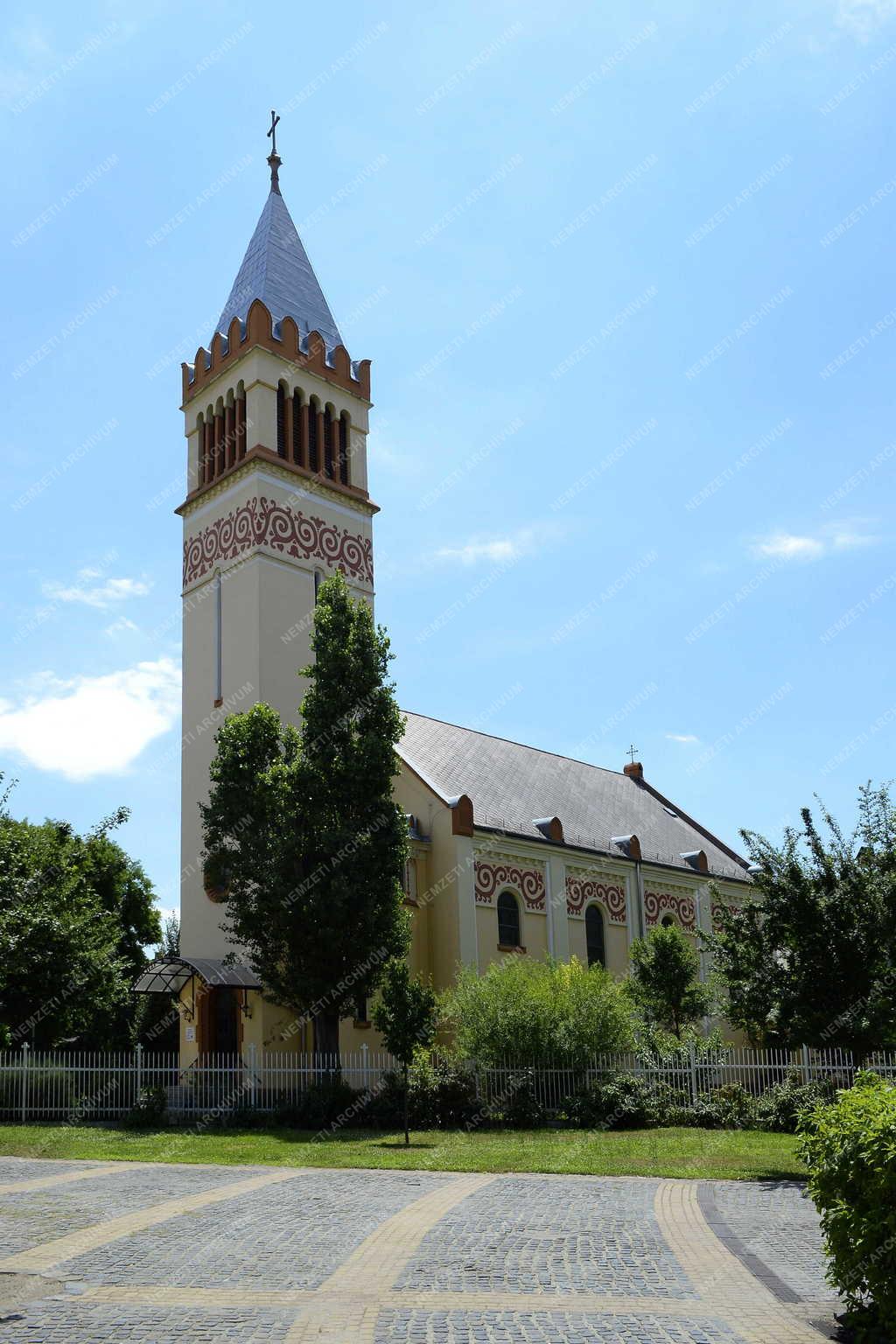 Városkép - Budapest - Kispesti Evangélikus templom