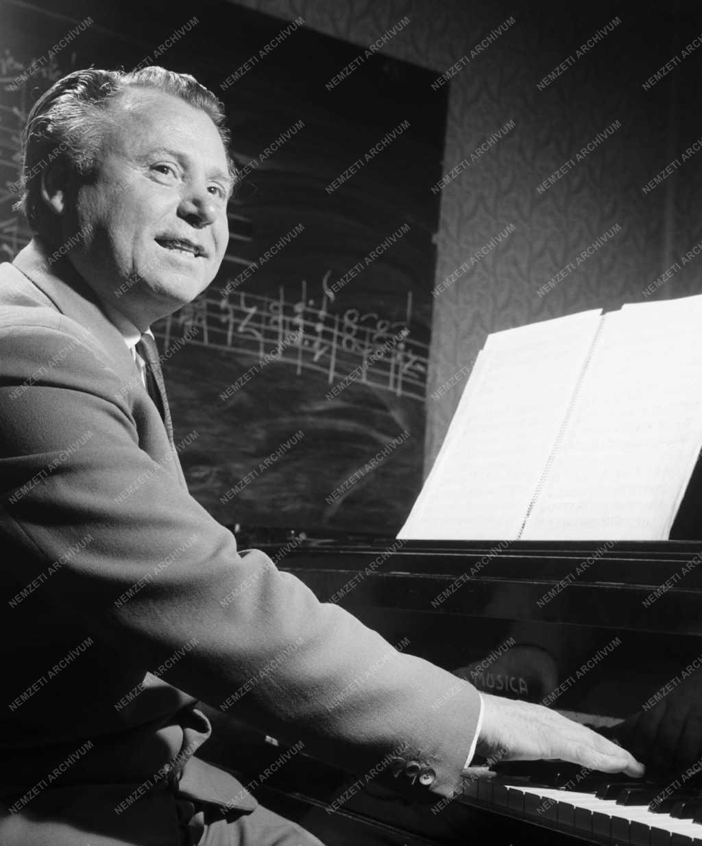 Oktatás - Gyermekopera bemutatóval ünneplik a nagykőrösi zeneiskola 10 éves jubileumát