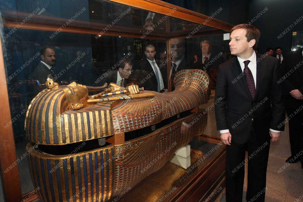 Diplomácia - Bajnai Gordon Egyiptomban - Egyiptomi Múzeum