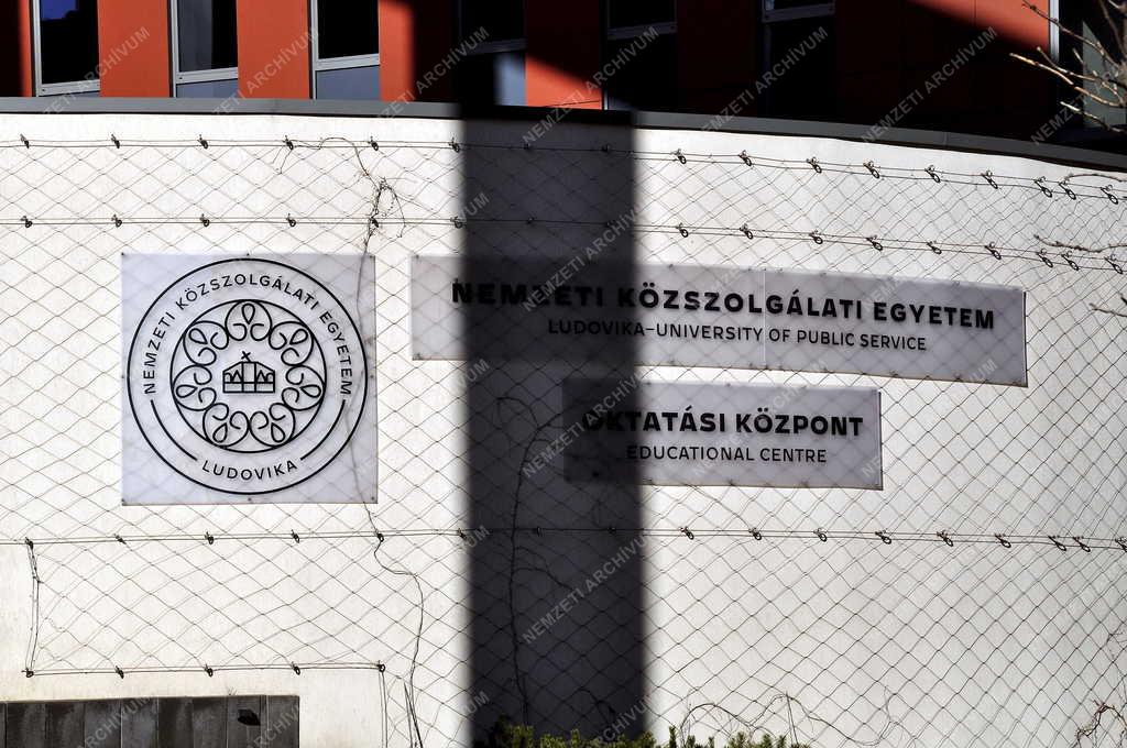 Oktatás - Budapest - Nemzeti Közszolgálati Egyetem