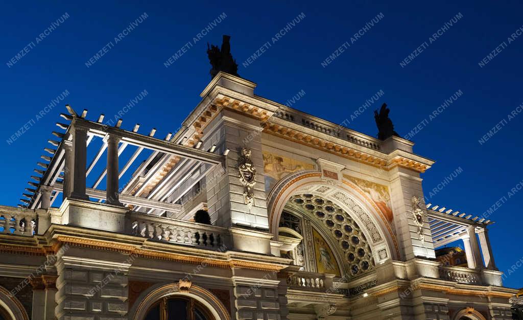 Esti városkép - Budapest - Várkert Bazár 