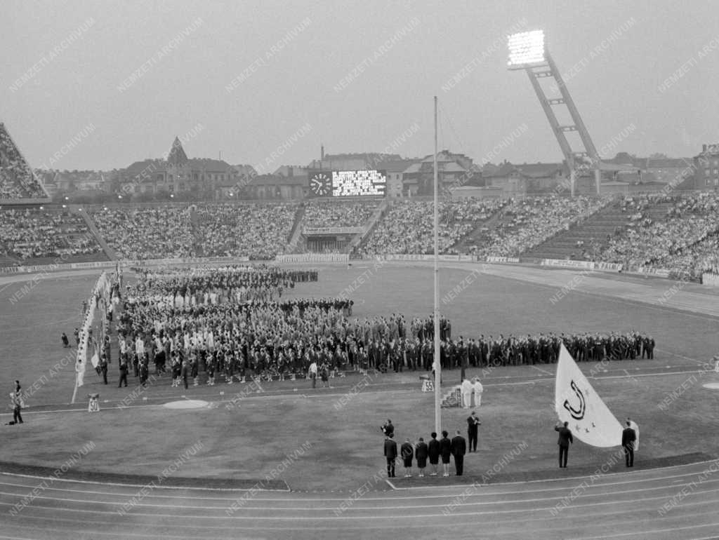 Sport - Az 1965-ös Universiade Budapesten
