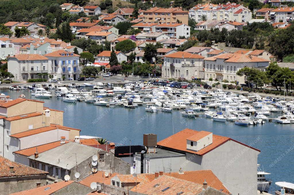 Városkép - Rab - Kilátás a csónakkikötőre