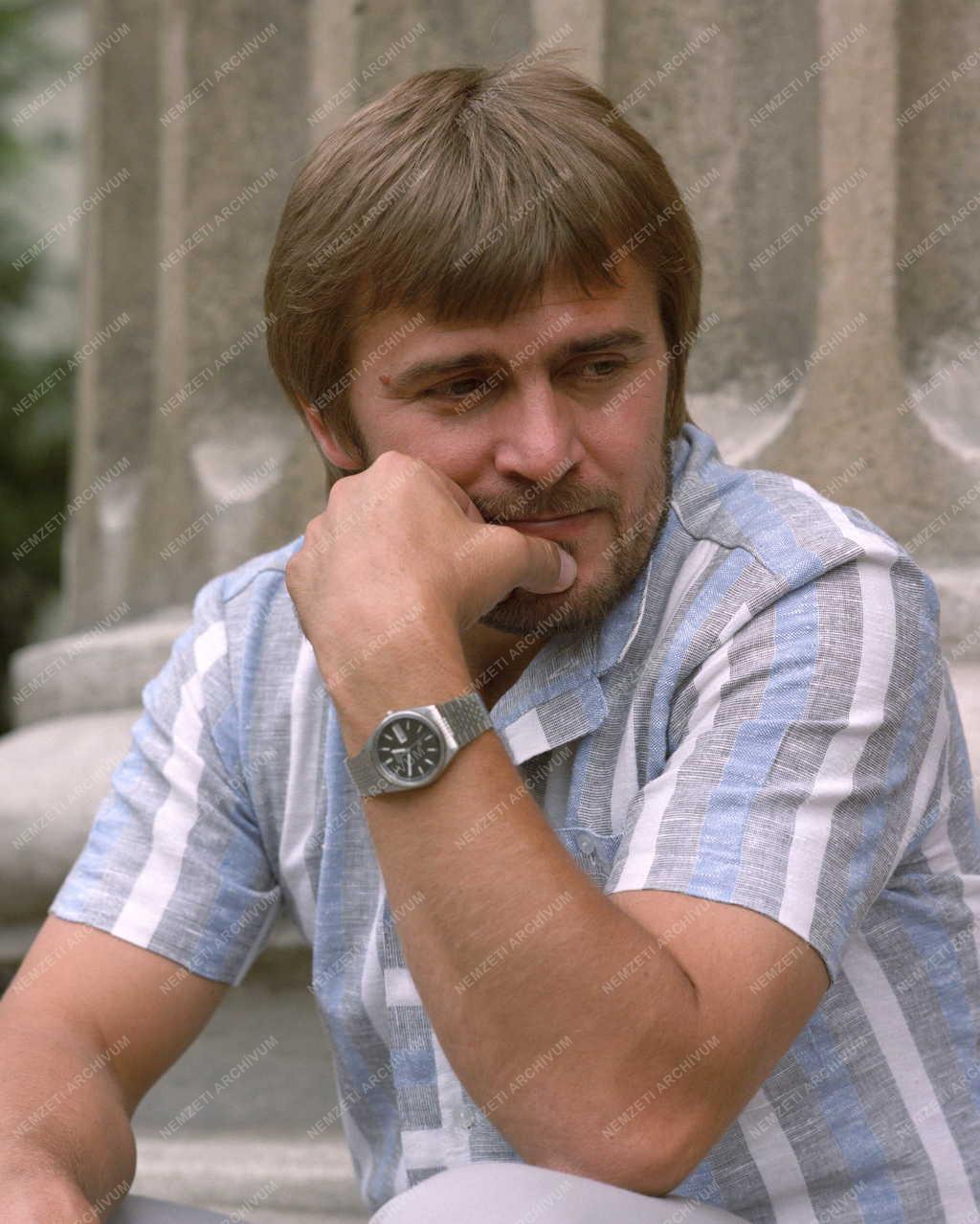 Művész portré - Nagy Bandó András