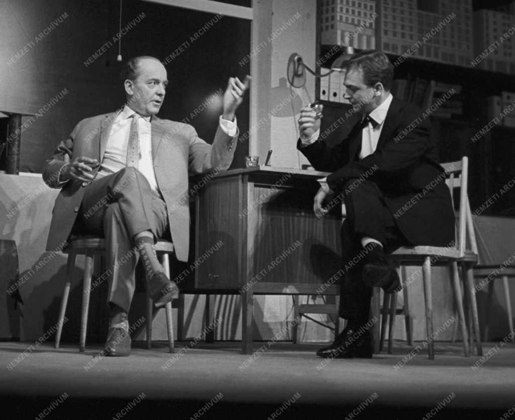 Kultúra - József Attila Színház - Kállai István: Férjek a küszöbön