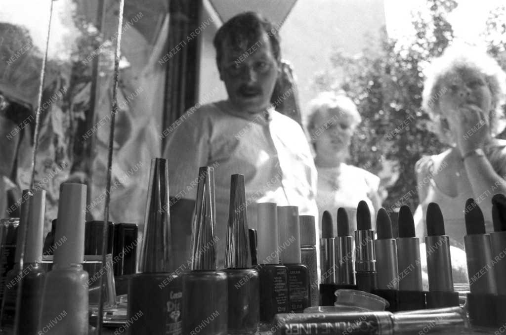 Kereskedelem - „Butikváros” a Rákóczi úton